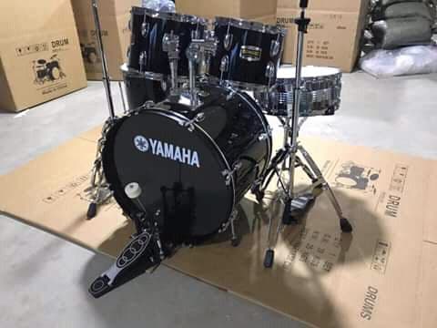 Batterie acoustique Yamaha — vue 2